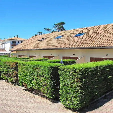 בית נופש Sicard-5 By Interhome *