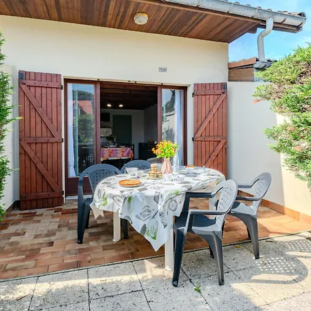 בית נופש Sicard-5 By Interhome