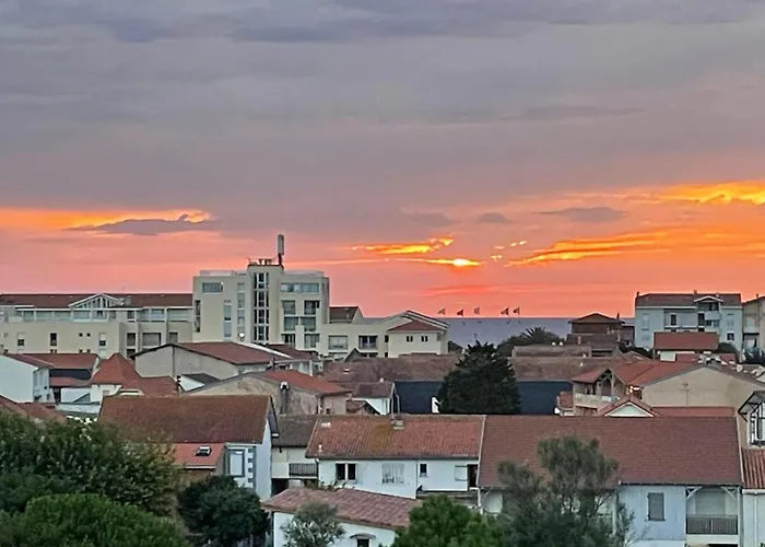 Nyaraló Sicard-5 By Interhome *